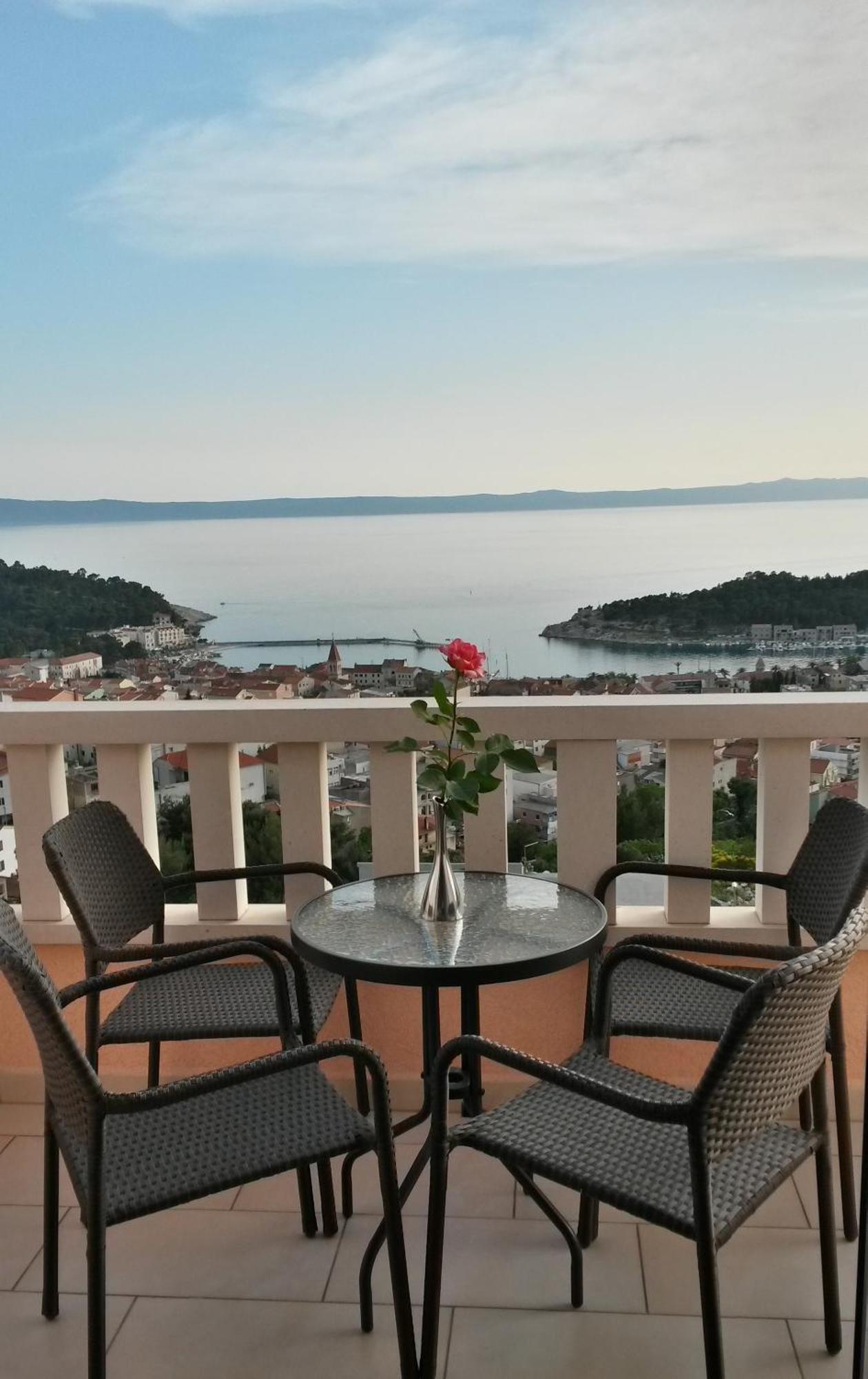 Apartments Rasic Makarska Ngoại thất bức ảnh