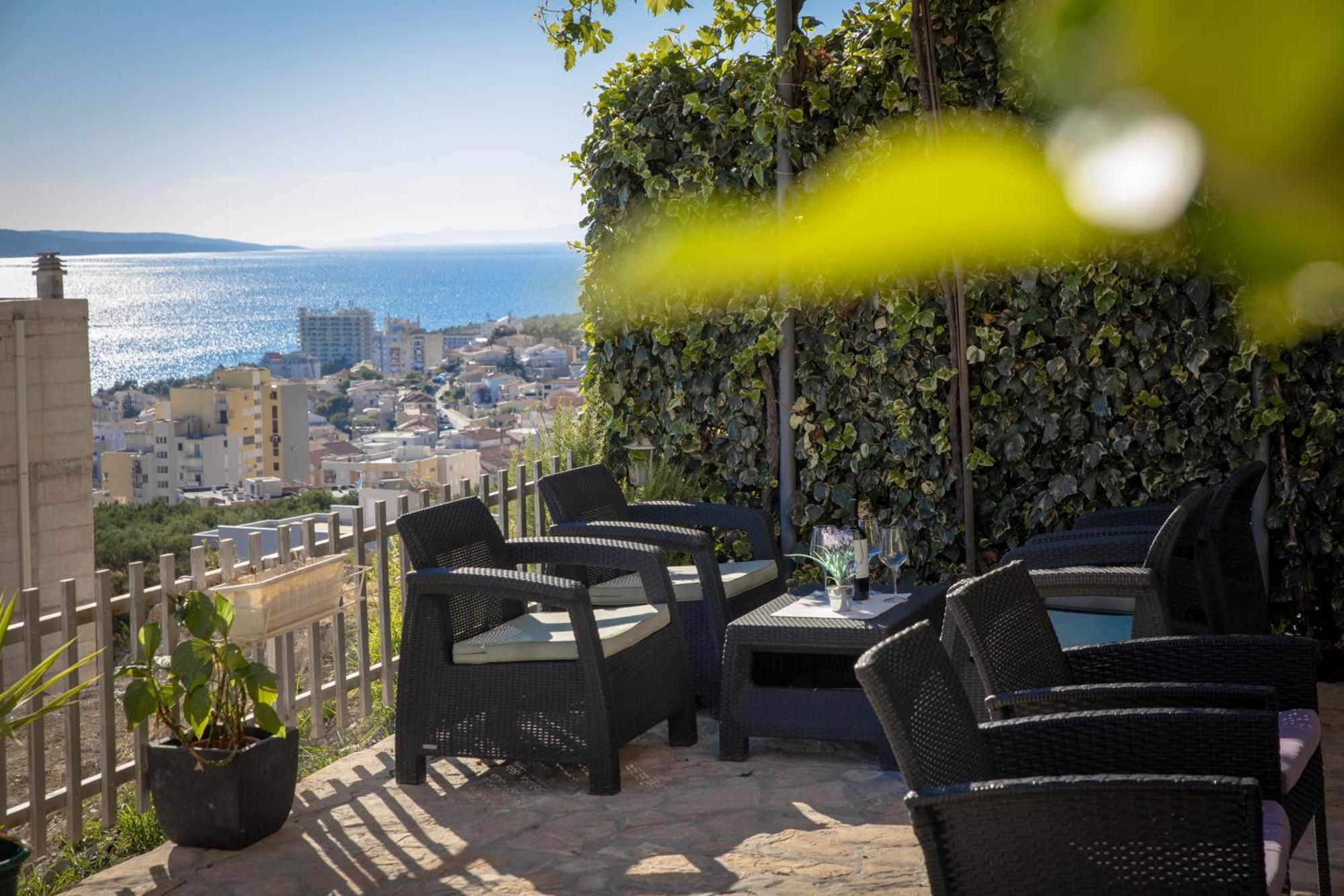 Apartments Rasic Makarska Ngoại thất bức ảnh